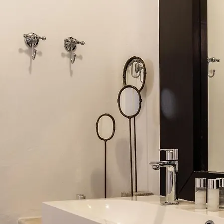 Artisti Mykonos * Agrari (Mykonos)