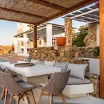 Artisti Mykonos فيلة *