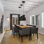 Artisti Mykonos فيلة
